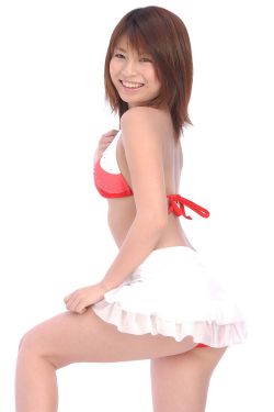 黑丝美女腿夹棒