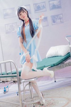 进女小姪女体内的